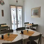 Bed & Breakfast Criloro 3*