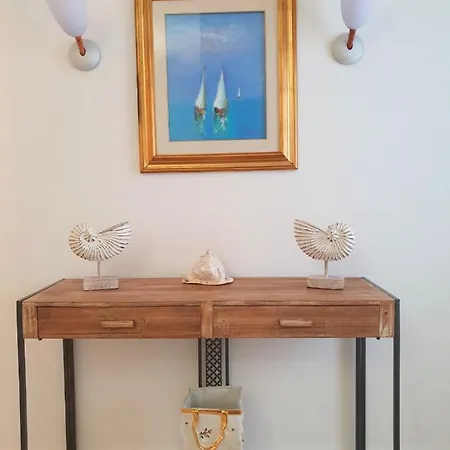 Criloro Bed & Breakfast 3*